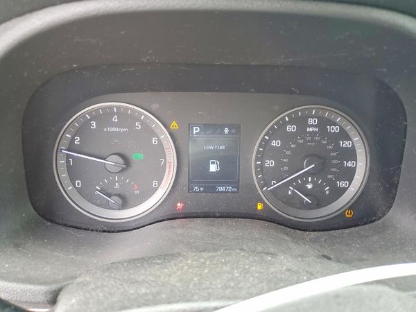 2016 HYUNDAI TUCSON