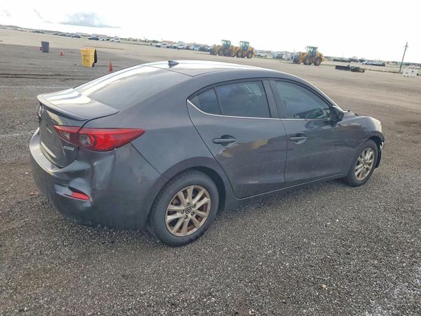 2016 MAZDA 3