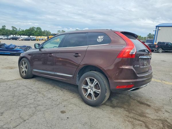 2015 VOLVO XC60