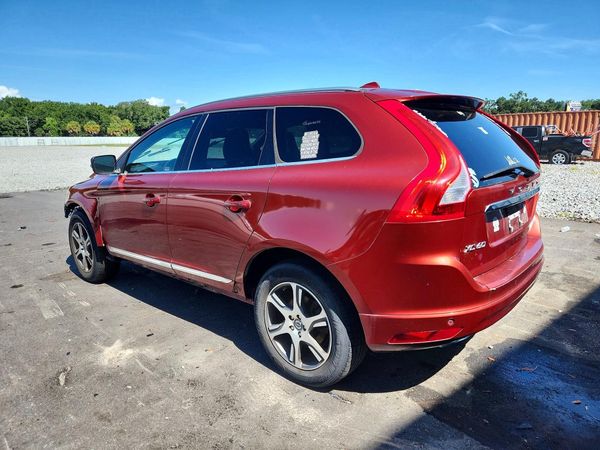 2014 VOLVO XC60