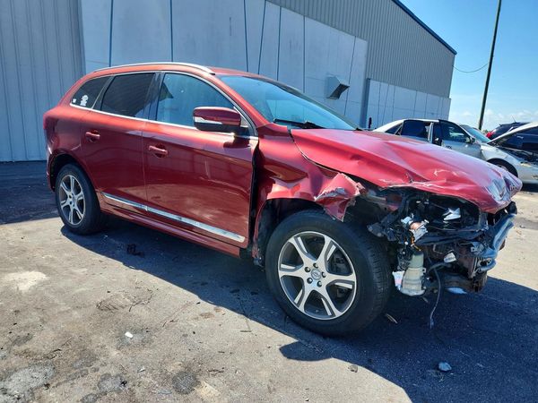 2014 VOLVO XC60