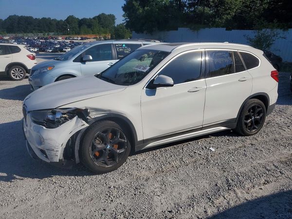 2018 BMW X1 sDrive28i — Front 3/4
