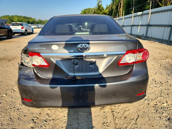 2012 TOYOTA COROLLA