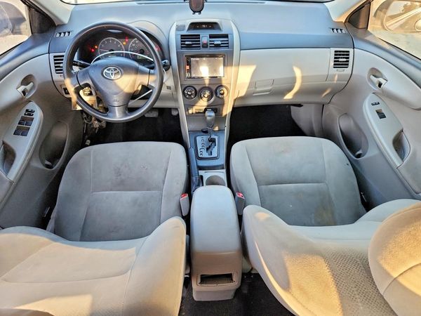 2012 TOYOTA COROLLA