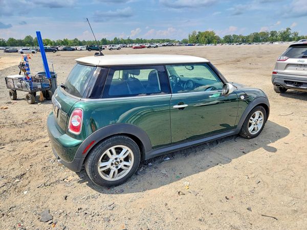 2013 MINI COOPER