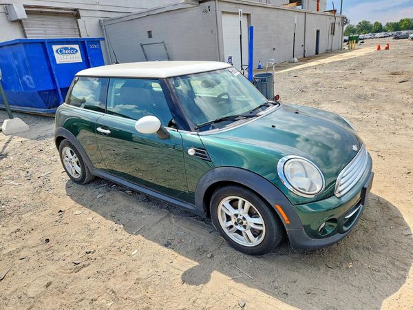 2013 MINI COOPER