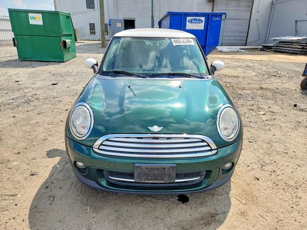2013 MINI COOPER