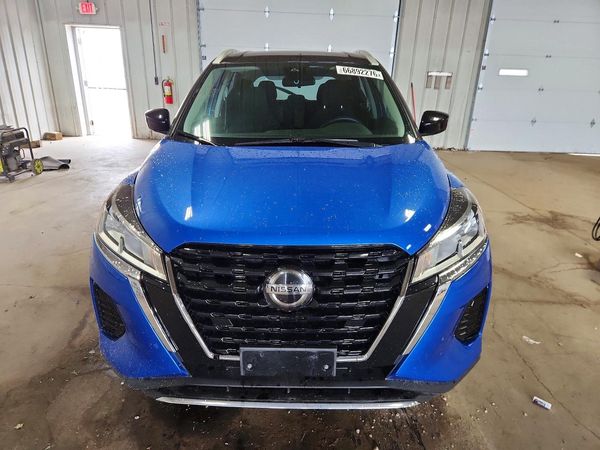 2021 NISSAN KICKS SV