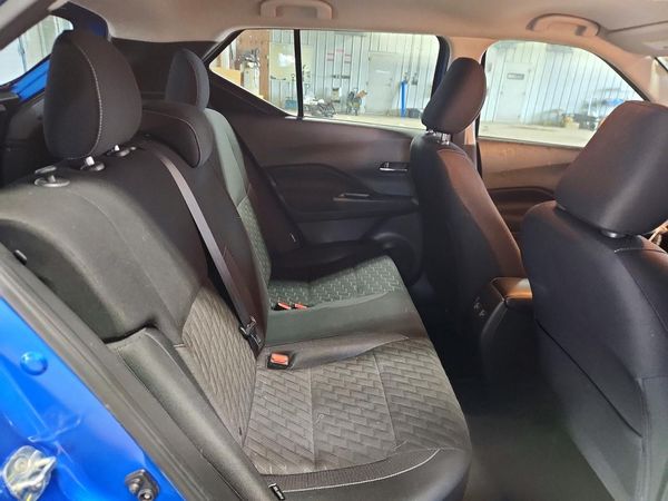 2021 NISSAN KICKS SV