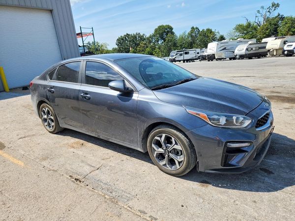 2020 KIA FORTE FE, LXS