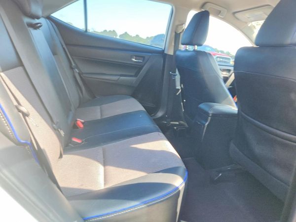 2017 TOYOTA COROLLA