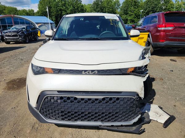 2025 KIA SOUL LX, S