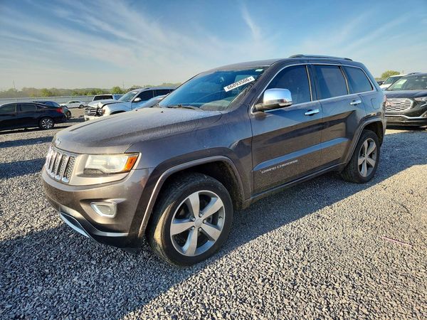 2014 JEEP CHEROKEE Overland — Front 3/4