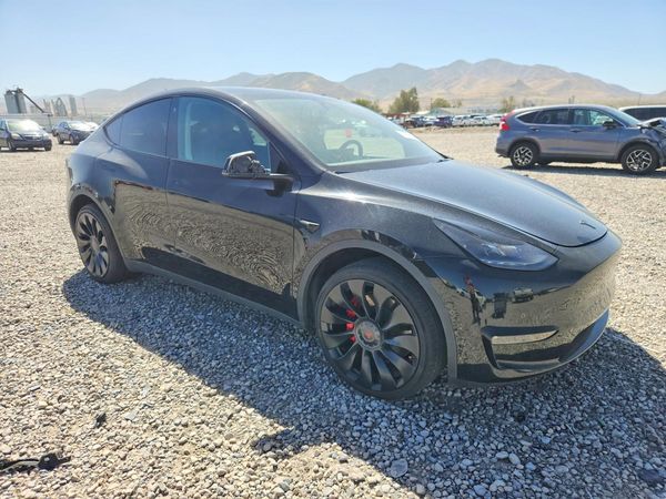 2022 TESLA MODEL Y