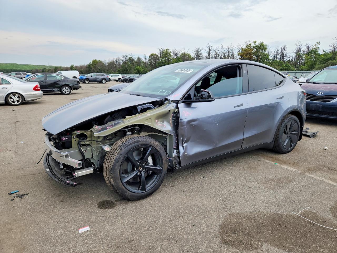2026 TESLA MODEL Y