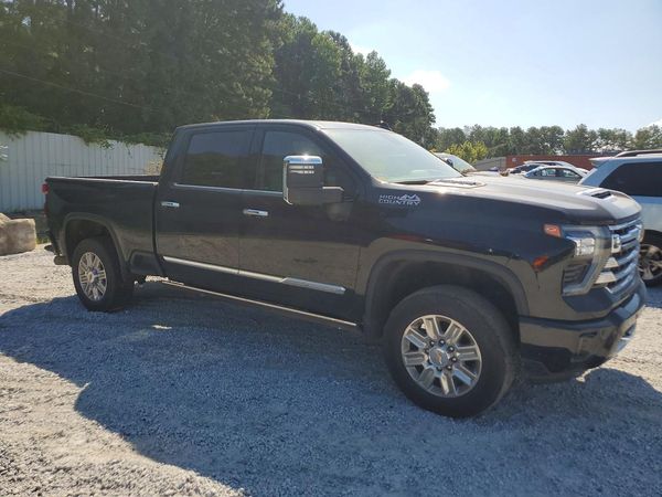2024 CHEVROLET SILVERADO High Country — Passenger 3/4