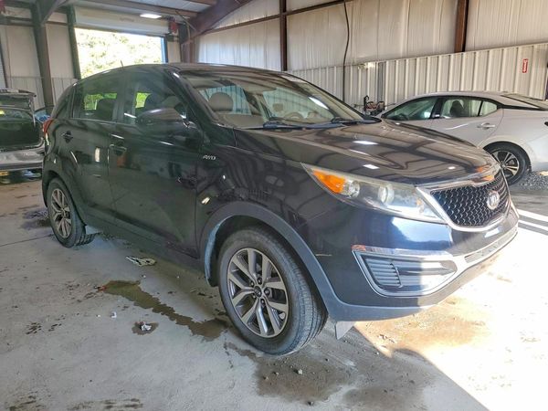 2015 KIA SPORTAGE GL - Middle-low