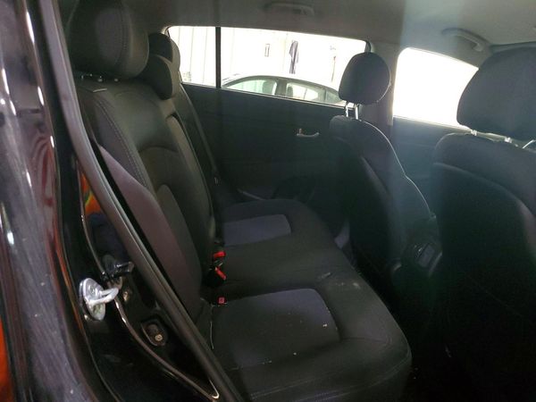 2015 KIA SPORTAGE GL - Middle-low
