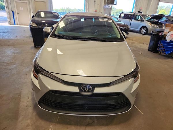 2026 TOYOTA COROLLA