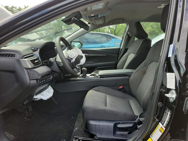 2026 TOYOTA CAMRY — DENT