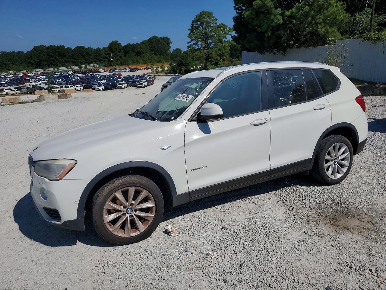 2016 BMW X3 xDrive28d — Front 3/4