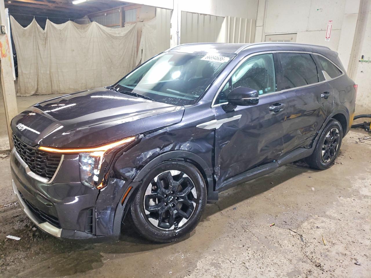 2025 KIA SORENTO