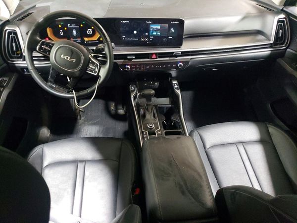 2025 KIA SORENTO
