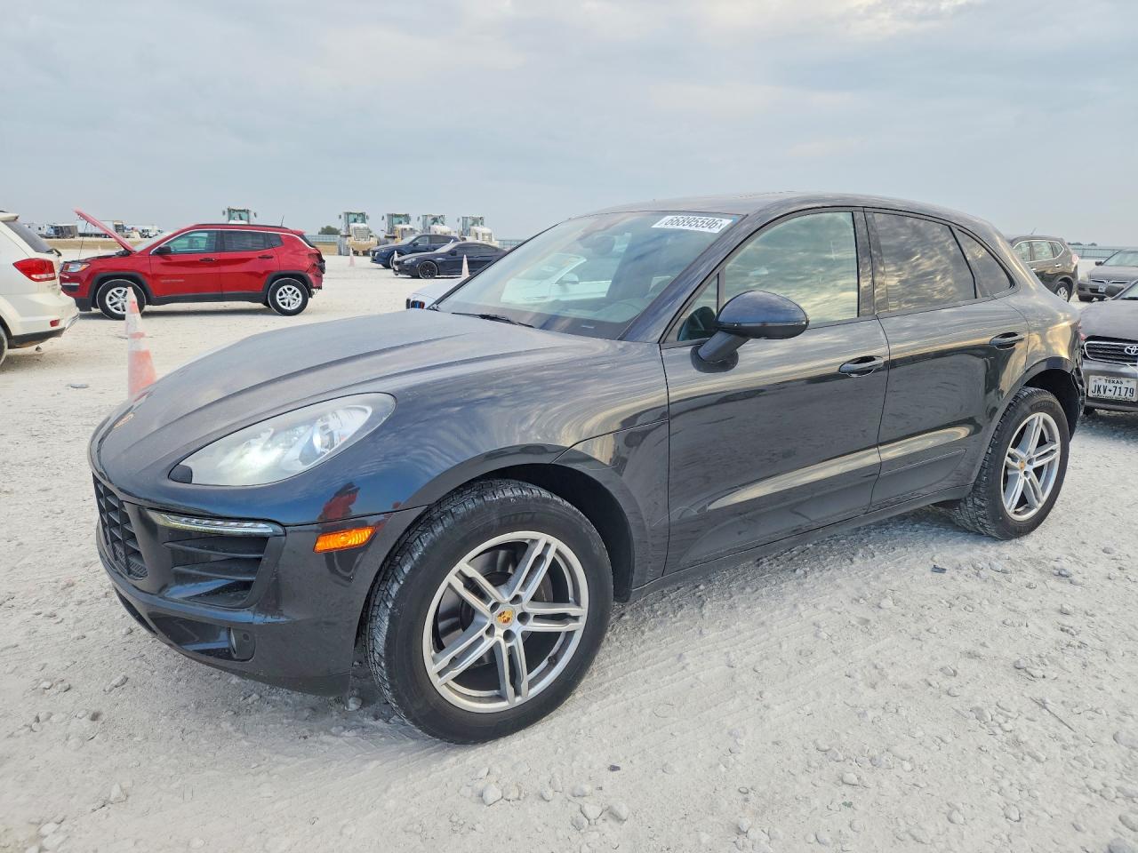 2017 PORSCHE MACAN