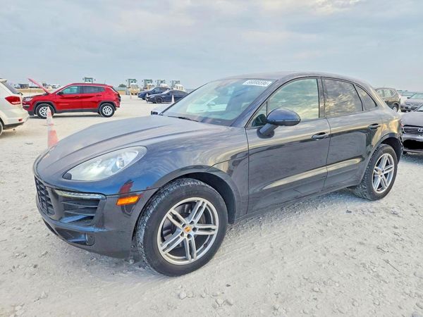 2017 PORSCHE MACAN