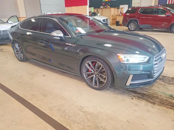 2018 AUDI S5