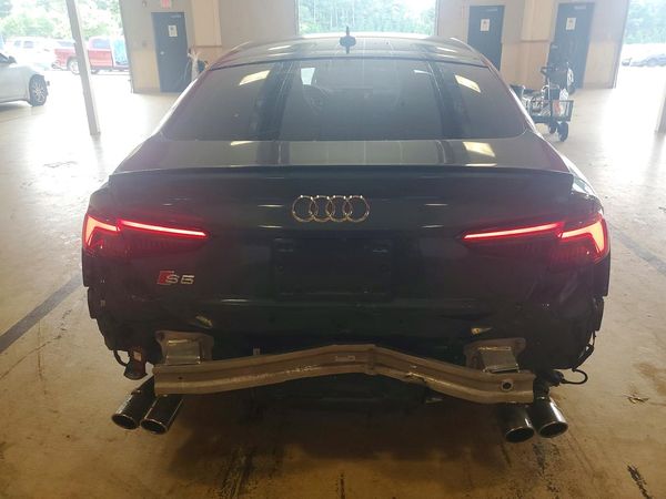 2018 AUDI S5