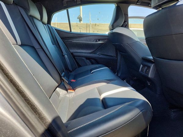2025 TOYOTA CAMRY