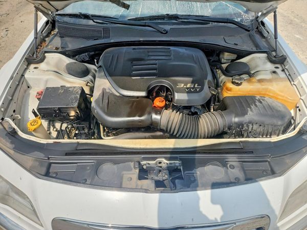 2013 CHRYSLER 300