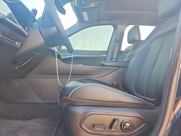 2025 JEEP WAGONEER S