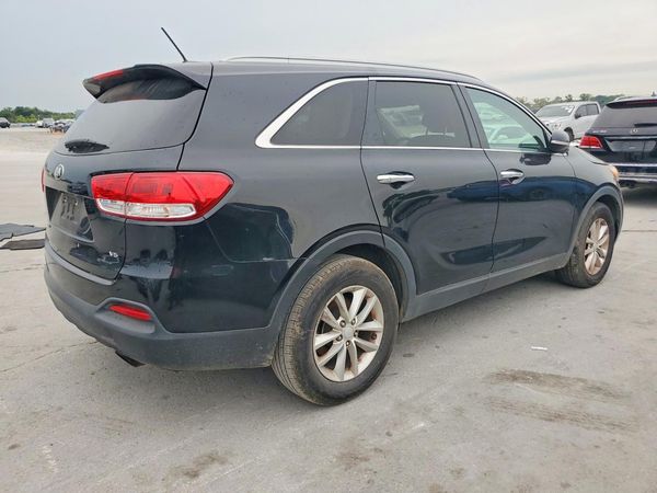 2017 KIA SORENTO L, LX — PSRA