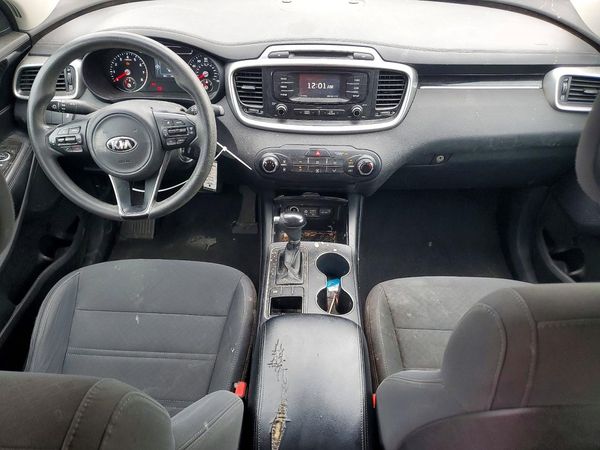 2017 KIA SORENTO L, LX — CKPT