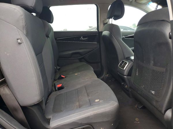 2017 KIA SORENTO L, LX — PSRS