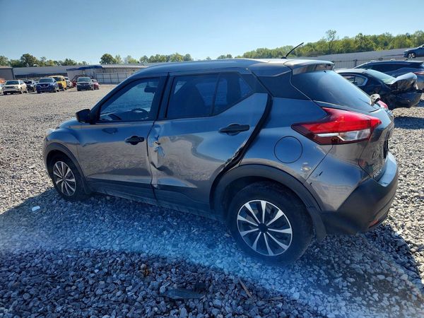 2018 NISSAN KICKS