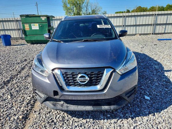 2018 NISSAN KICKS