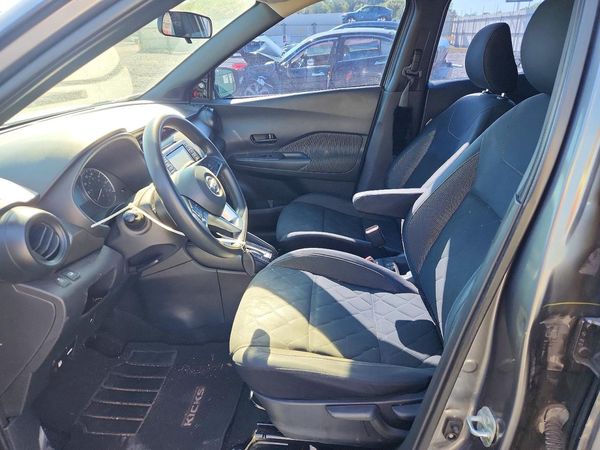 2018 NISSAN KICKS