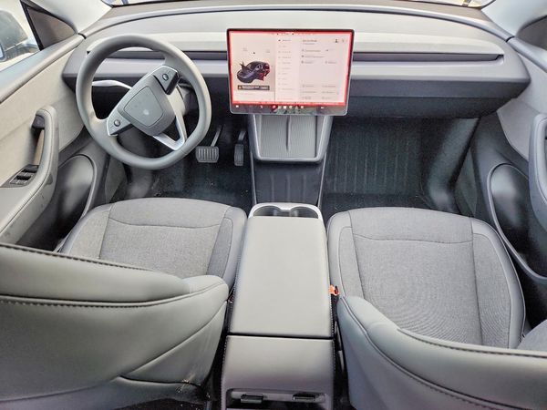 2026 TESLA MODEL Y — CKPT