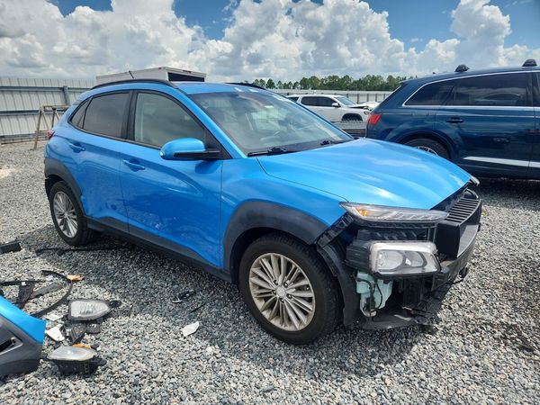 2018 HYUNDAI KONA SEL with Tech Pkg