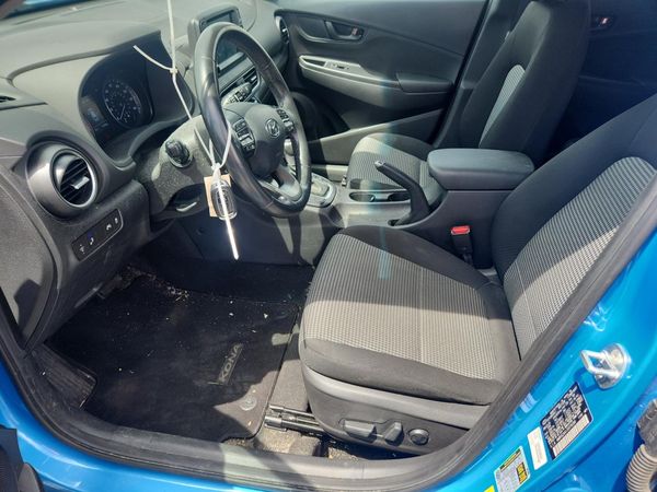 2018 HYUNDAI KONA SEL with Tech Pkg