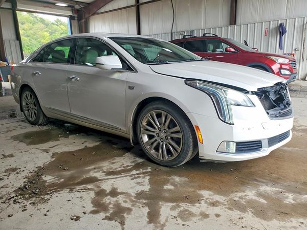 2018 CADILLAC XTS