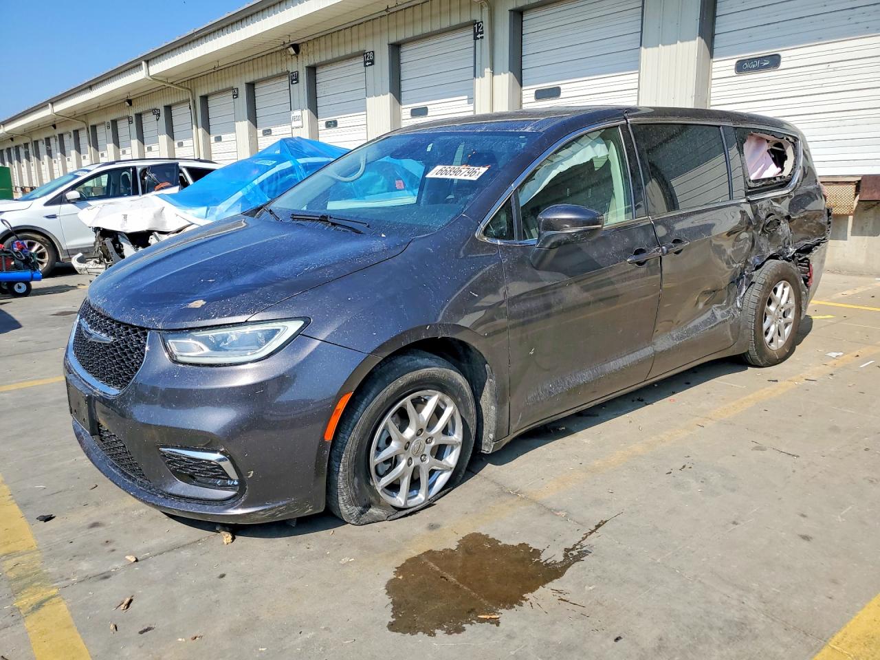 2023 CHRYSLER PACIFICA