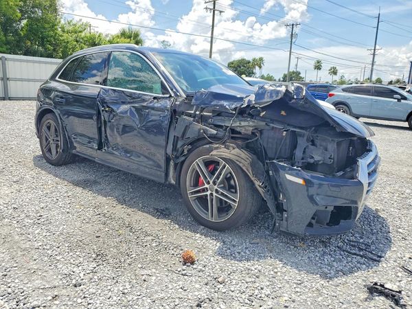 2018 AUDI SQ5