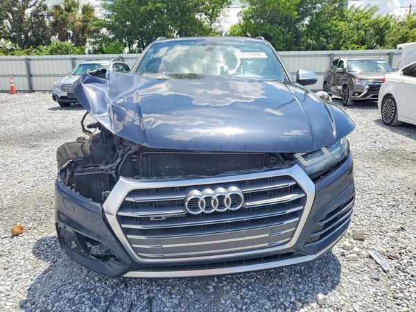 2018 AUDI SQ5
