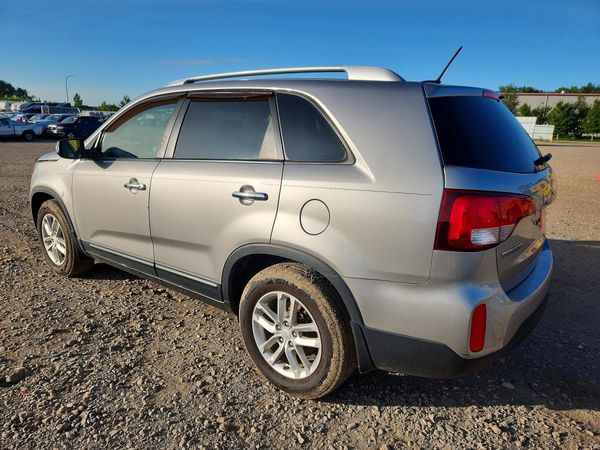 2015 KIA SORENTO GL
