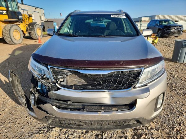 2015 KIA SORENTO GL