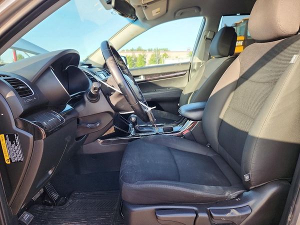 2015 KIA SORENTO GL